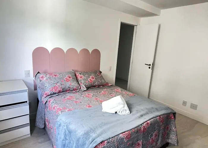 Apartamento 3 suítes Vista Mar Praia do Anjos - Arraial